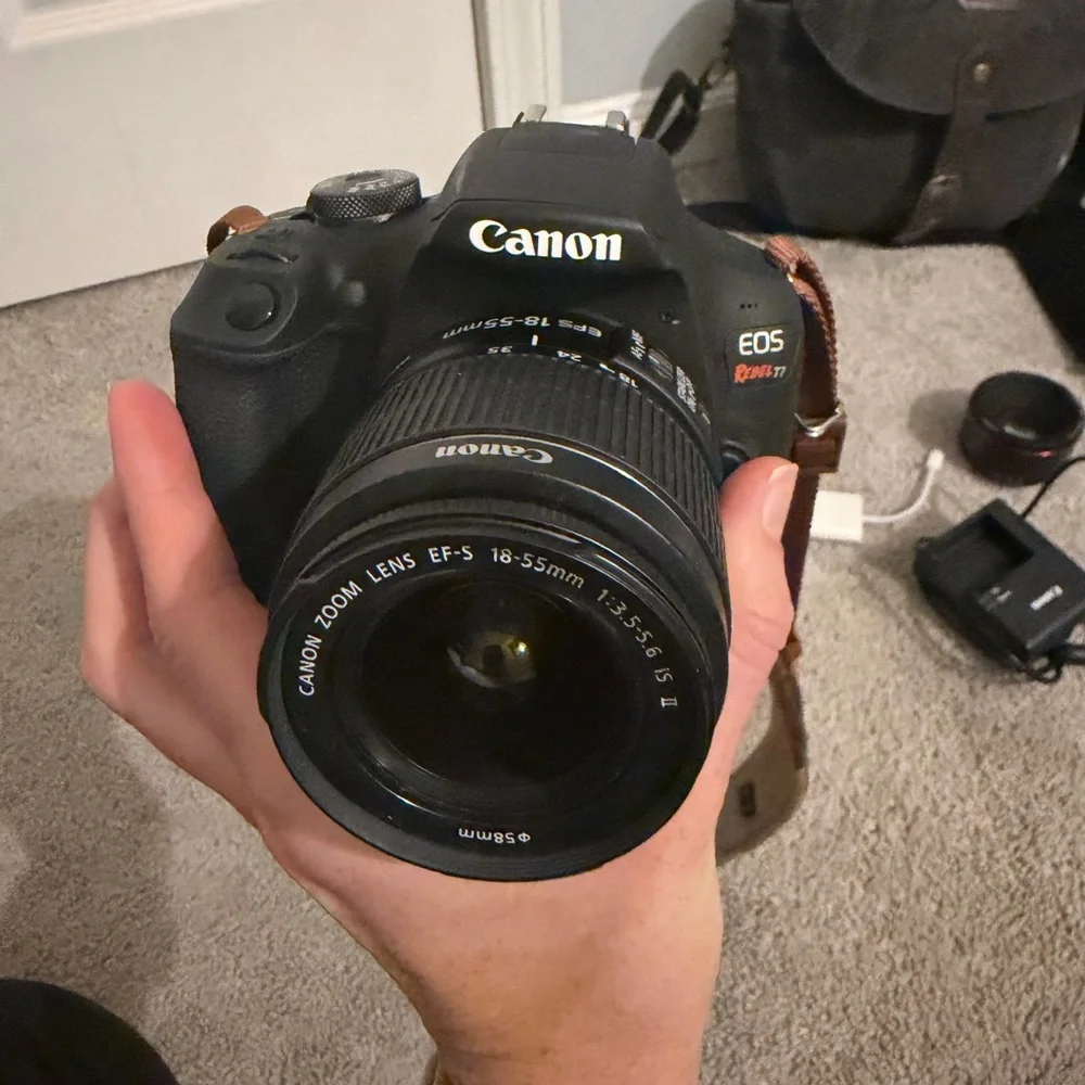 Canon Black DSLR Camera Set with Accessories